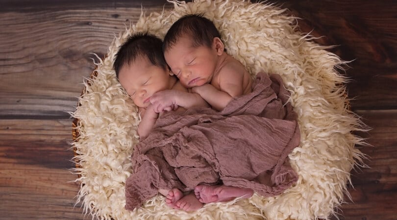 A Schedule For Twin Babies A Schedule For Twin Babies
