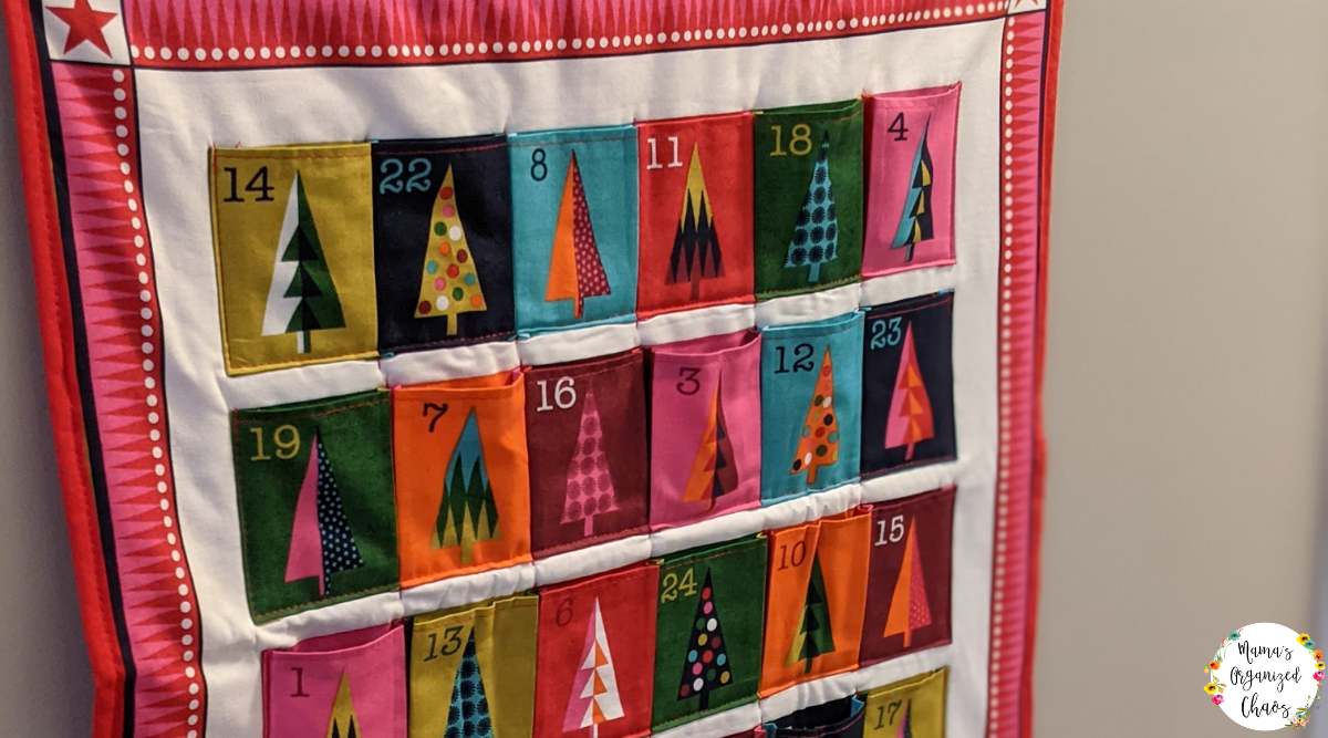 christmas countdown pocket calendar